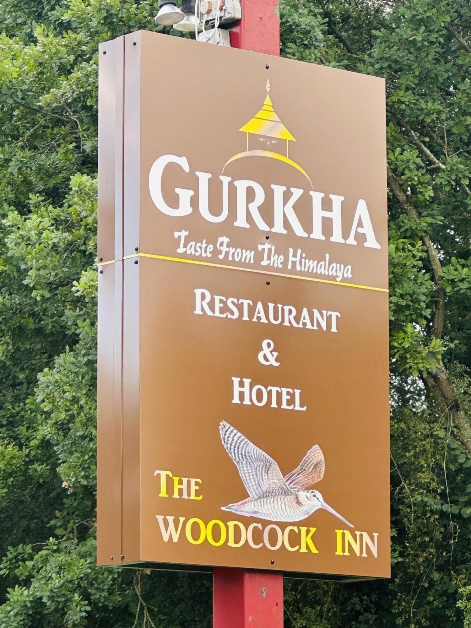 Woodcock Inn Felbridge エクステリア 写真